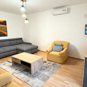 Nives Apartment